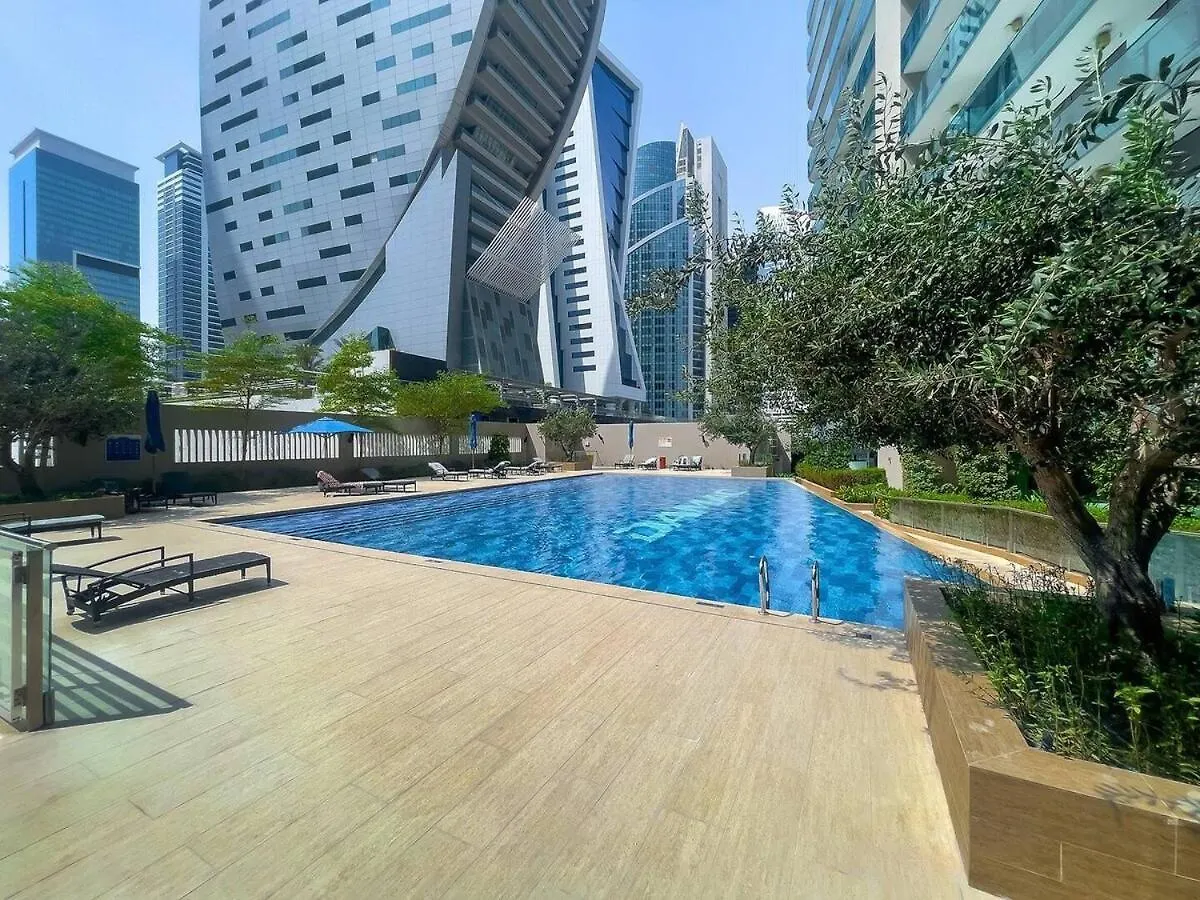 Lovely 1Br Business Bay Near Metro - City Skyline Views Dubai Lejlighed